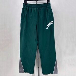 NWT RVS Labs green Astral pants